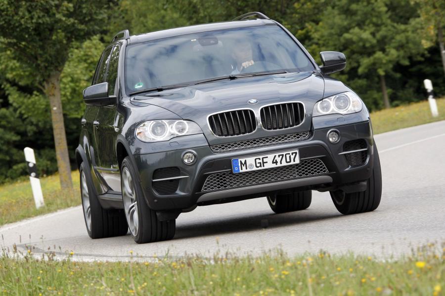  BMW X5 Individual 2011 года  (фото 1 из 19)